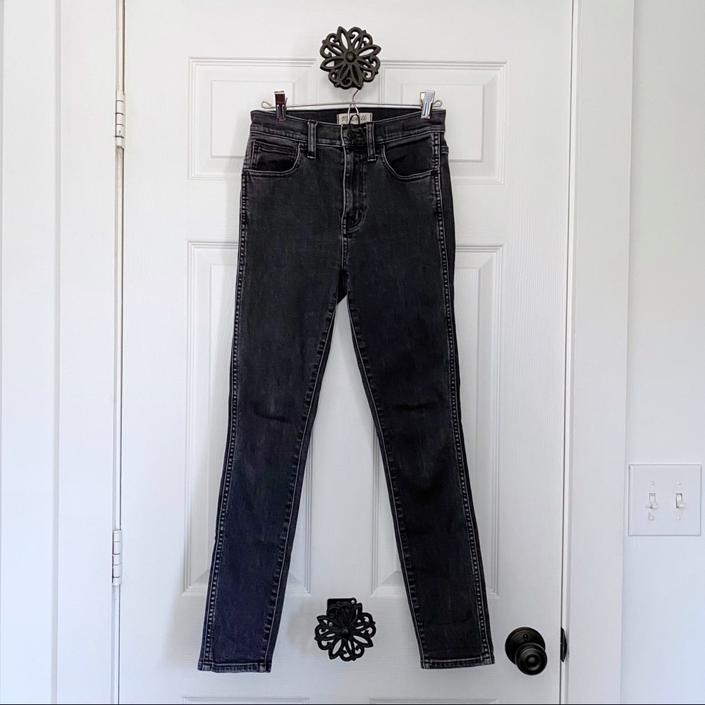 CLOSET CLOSING 7/31 Madewell high waisted skinny jeans size 25